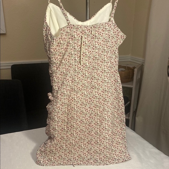 Blush Gold Sequin Embellished Mini Dress - Picture 3 of 7